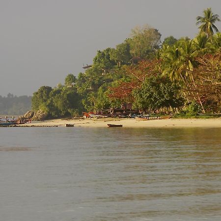 塔林甘海滨度假屋 Taling Ngam Beach 外观 照片